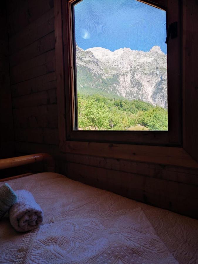 Guest House Astrit Villi Теті Екстер'єр фото